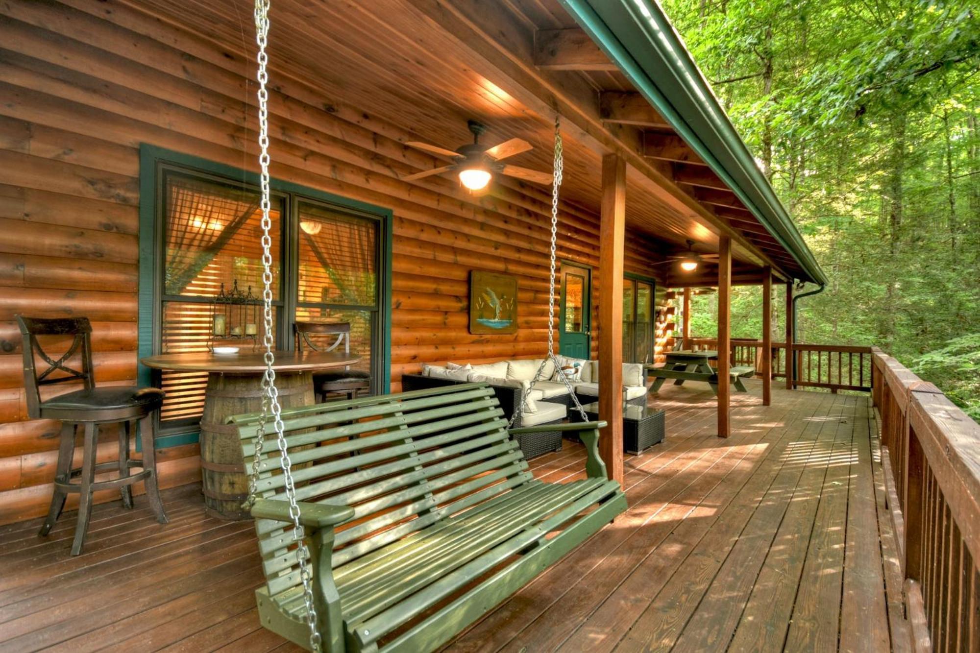 K6 Lodge Gather Around The Firepit Soak In The Hot Tub And Splash In The Creek Blue Ridge Dış mekan fotoğraf