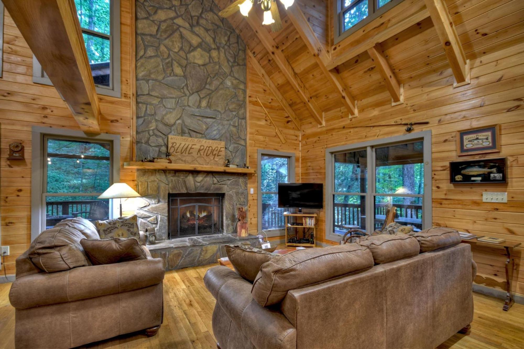 K6 Lodge Gather Around The Firepit Soak In The Hot Tub And Splash In The Creek Blue Ridge Dış mekan fotoğraf